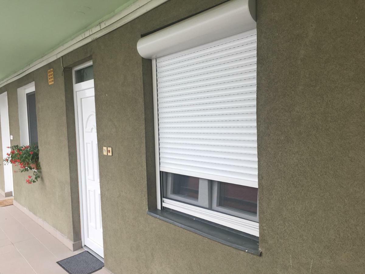 Szelestey Utcai Apartman Szombathely Exterior photo